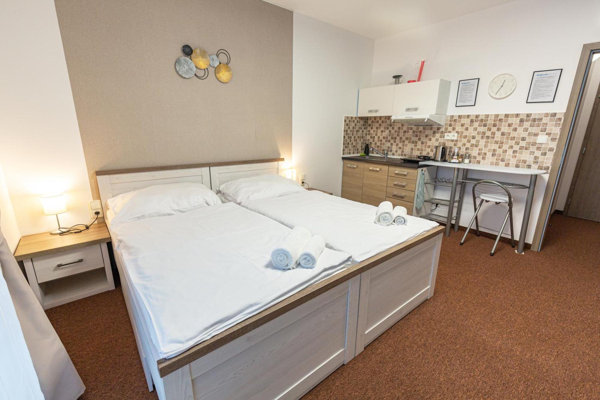 Baseline Sportovy Areal & Penzion Banská Bystrica Exteriör bild