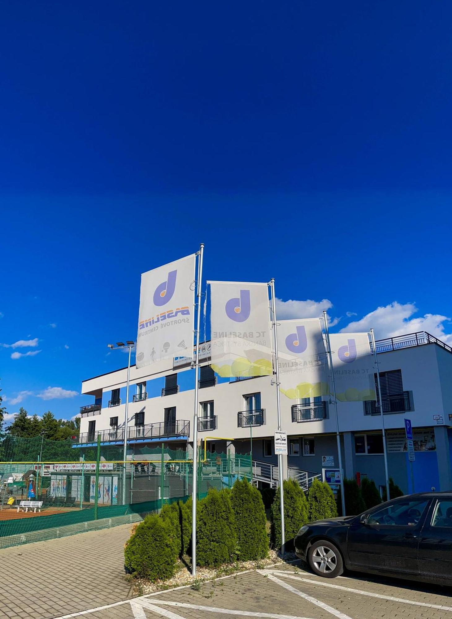 Baseline Sportovy Areal & Penzion Banská Bystrica Exteriör bild